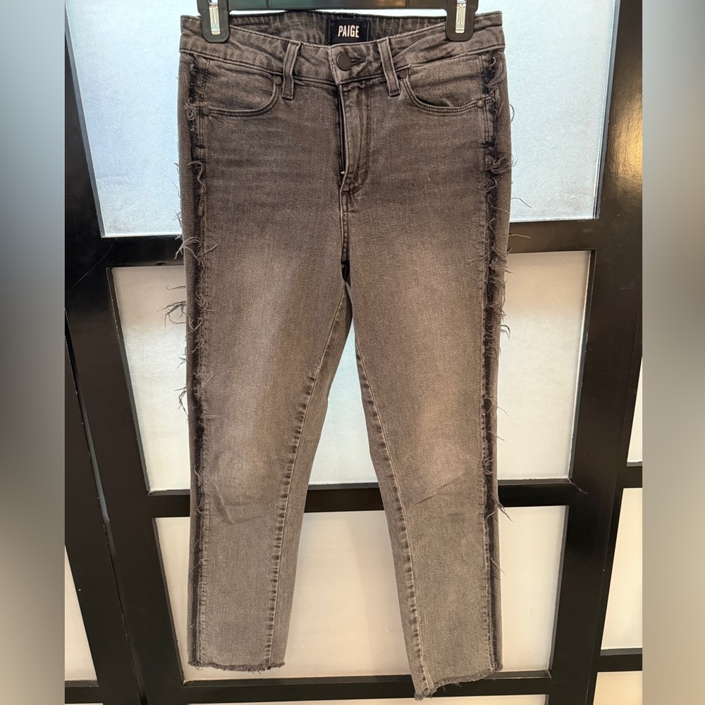 PAIGE Julia Tix Jeans - faded black